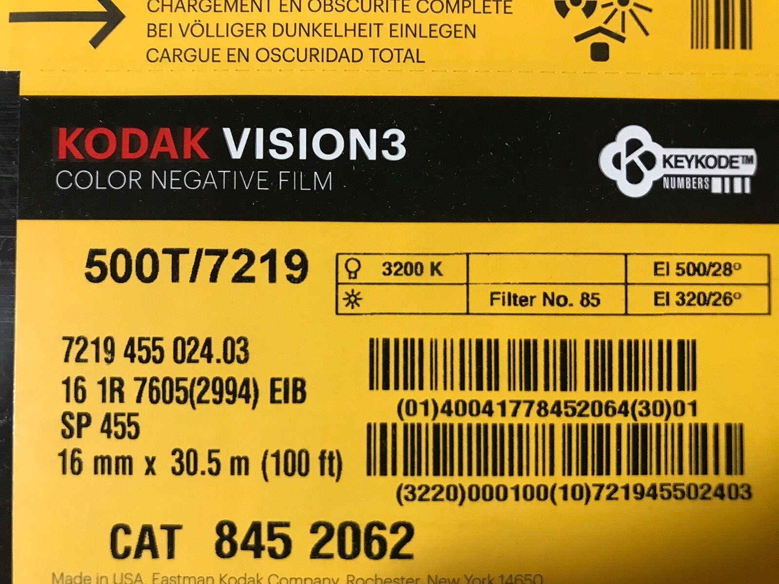 Kodak Vision3 500T 16mm color negative film #7219, 100ft roll