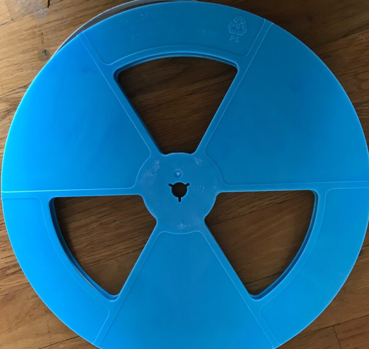 Super 8 1600ft blue plastic reel, fits Elmo ST-1200 and GS-1200 projectors