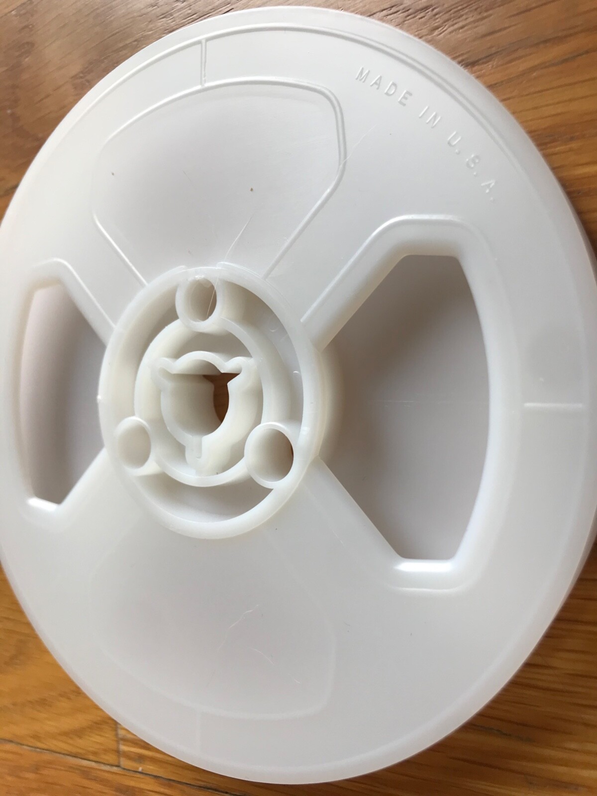 Super 8 200ft white plastic movie film reels, pack of 4